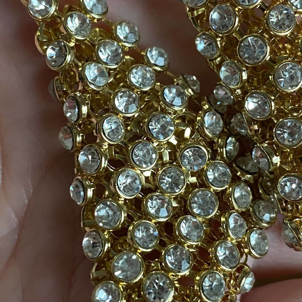 Amrita Singh Crystal Gold Drop Earring - Picture 5 of 9
